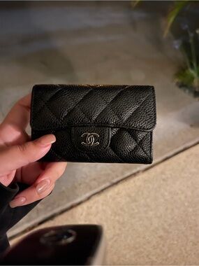 CHANEL Black Quilted Caviar Leather Card Holder with Silver CC comes full set